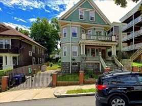 Larchmont St #1 - Photo 1 of 1