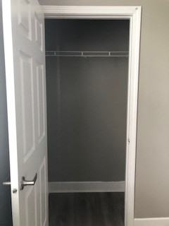 4921 Eastview Drive - Photo 7 of 10