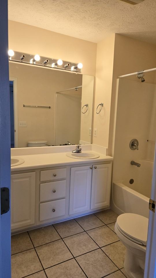 50 Westfield St #NA - Photo 6 of 17