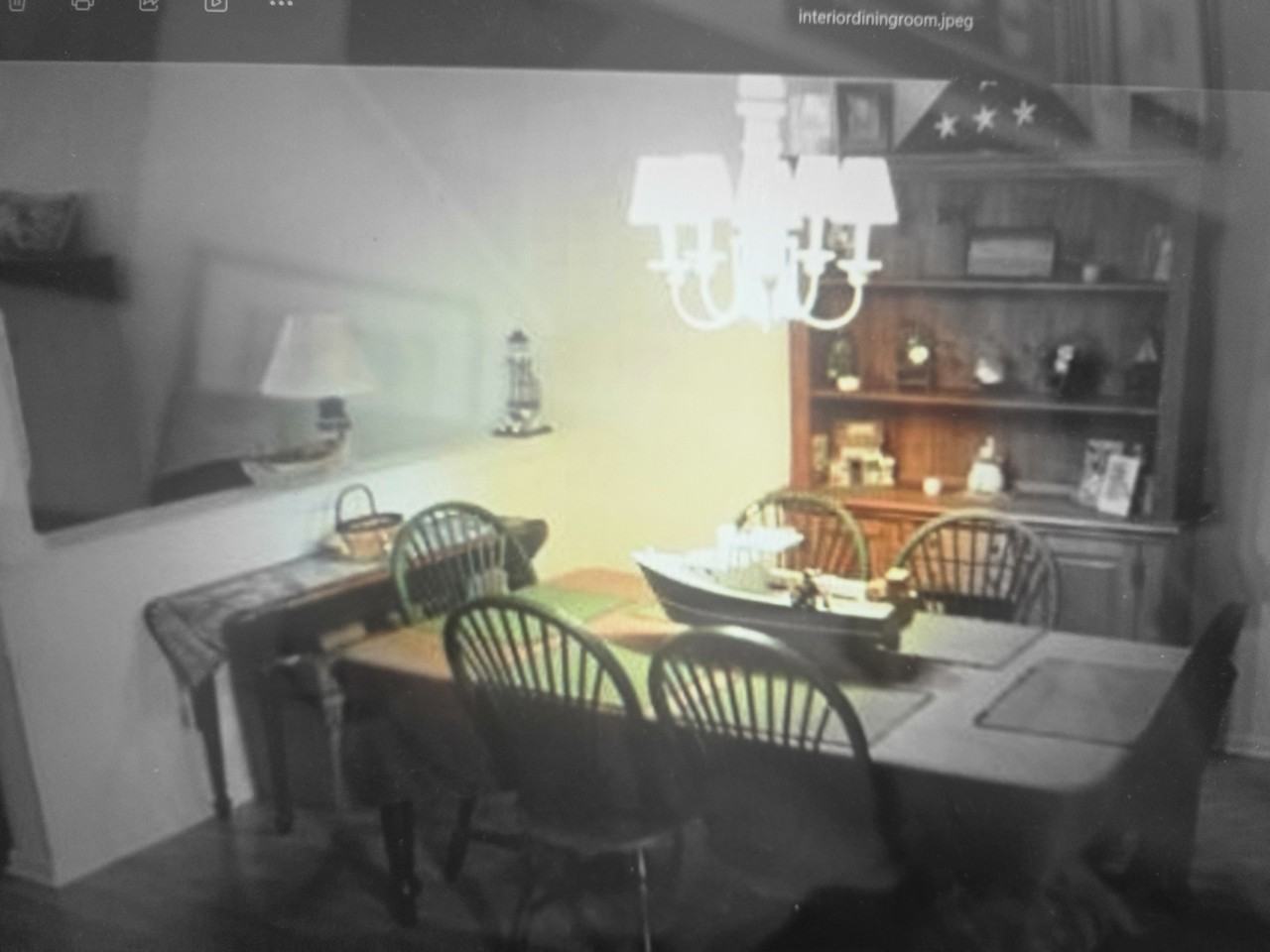 1702 Queen Anne Ln - Photo 3 of 9