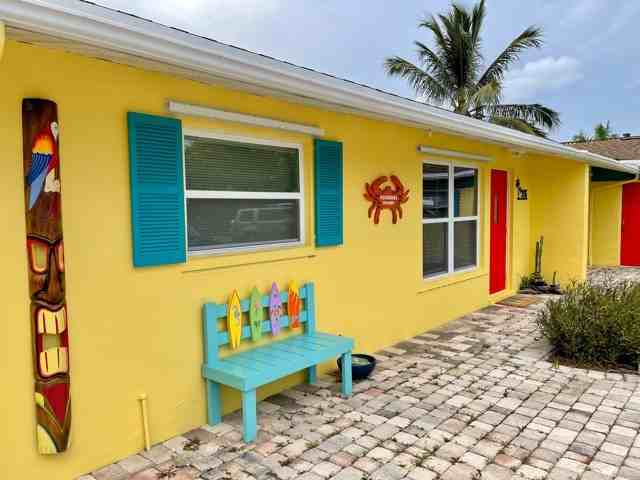 2416 Sw Hideaway Ln #NA - Photo 3 of 50