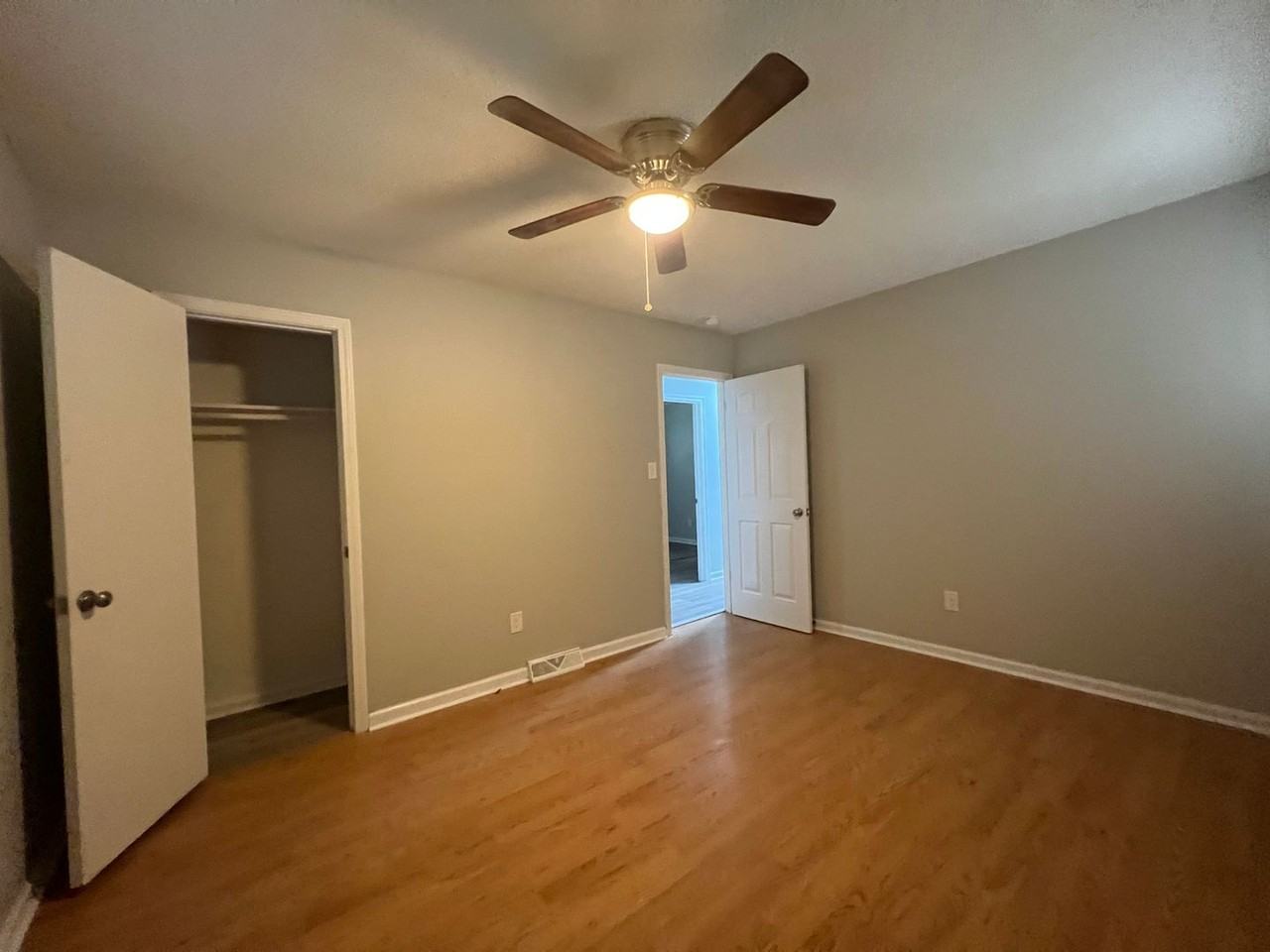 610 Belfast Dr - Photo 6 of 11