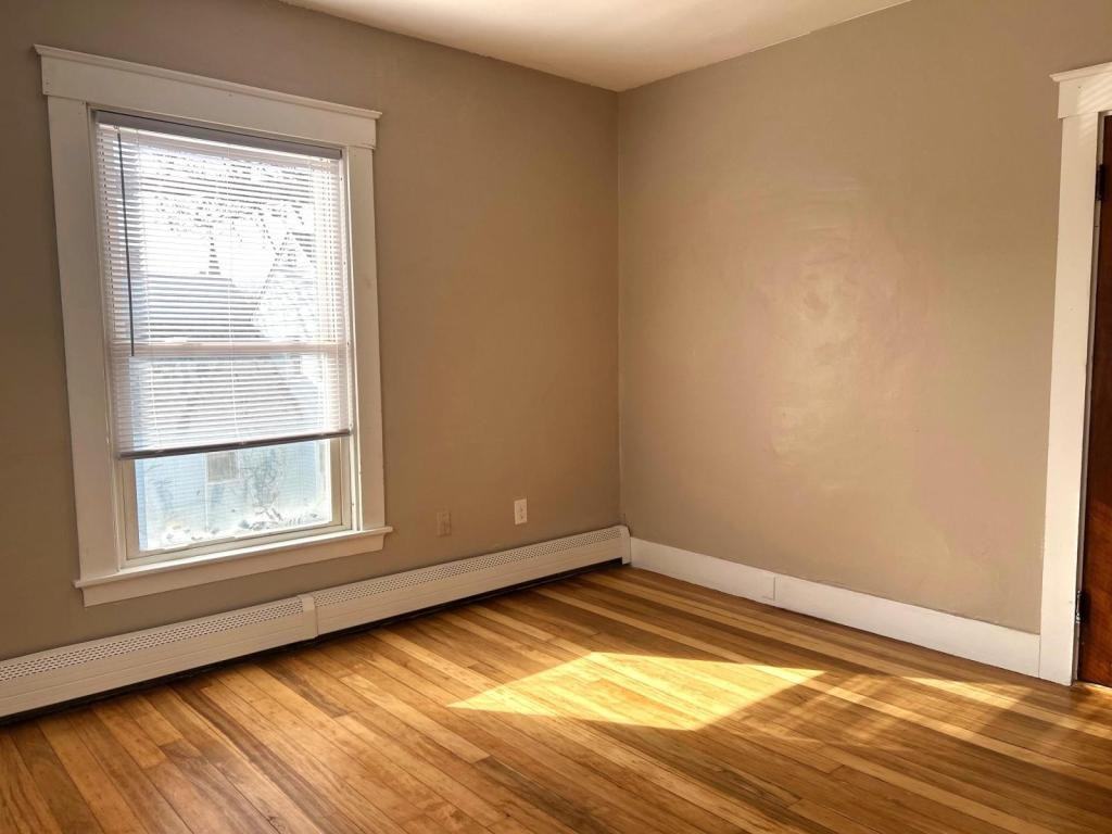 900 Main St Apt 2 - Photo 6 of 13