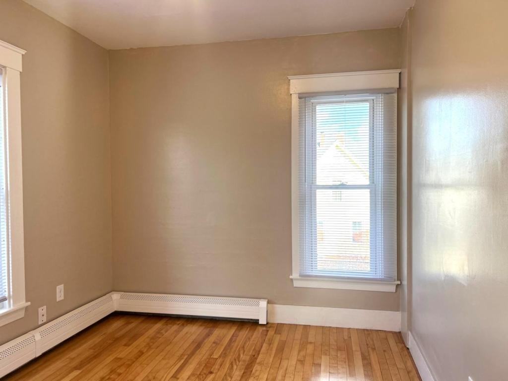900 Main St Apt 2 - Photo 7 of 13
