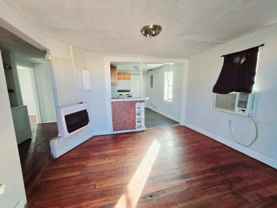 711 S Roberts St - Photo 1 of 1