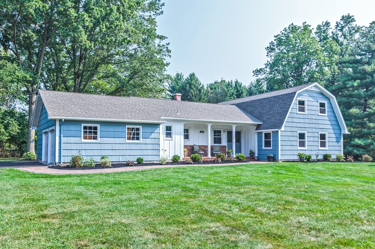 4 Lemore Cir - Photo 2 of 25