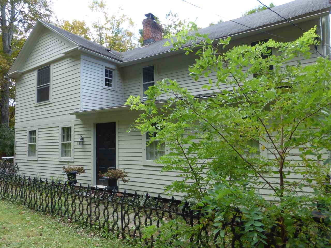 51 Green Hill Rd - Photo 3 of 25