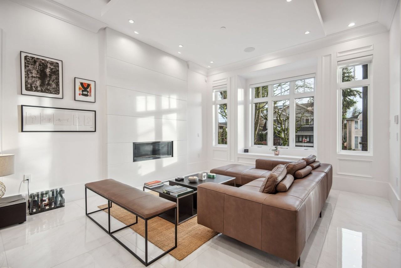 2931 West 39th Avenue - Photo 5 of 27