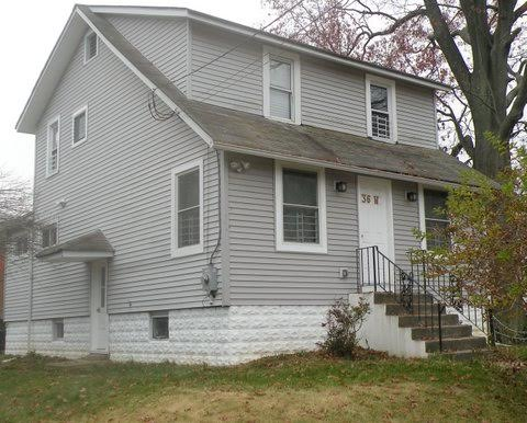 36 Gradwell Ave - Photo 3 of 16