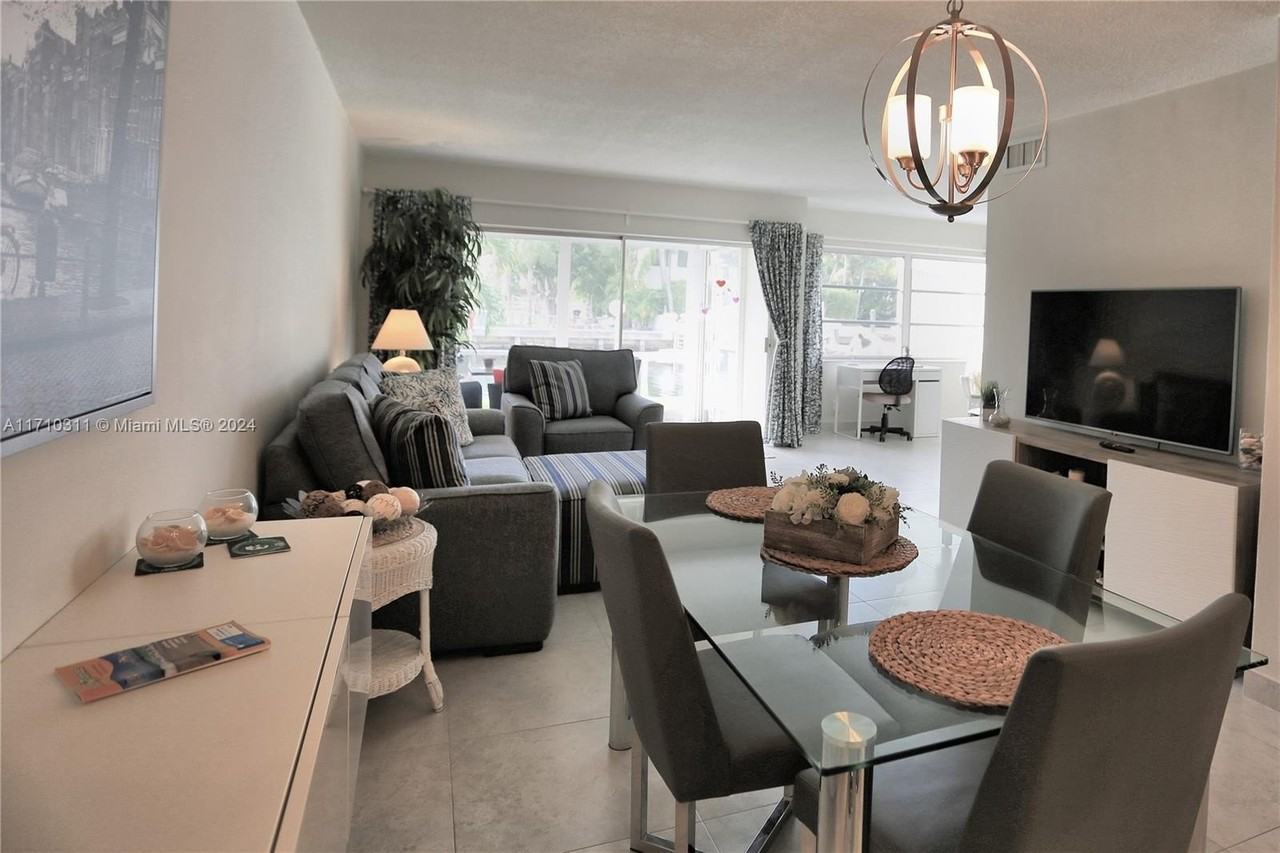 470 Paradise Isle Blvd #107 - Photo 7 of 30