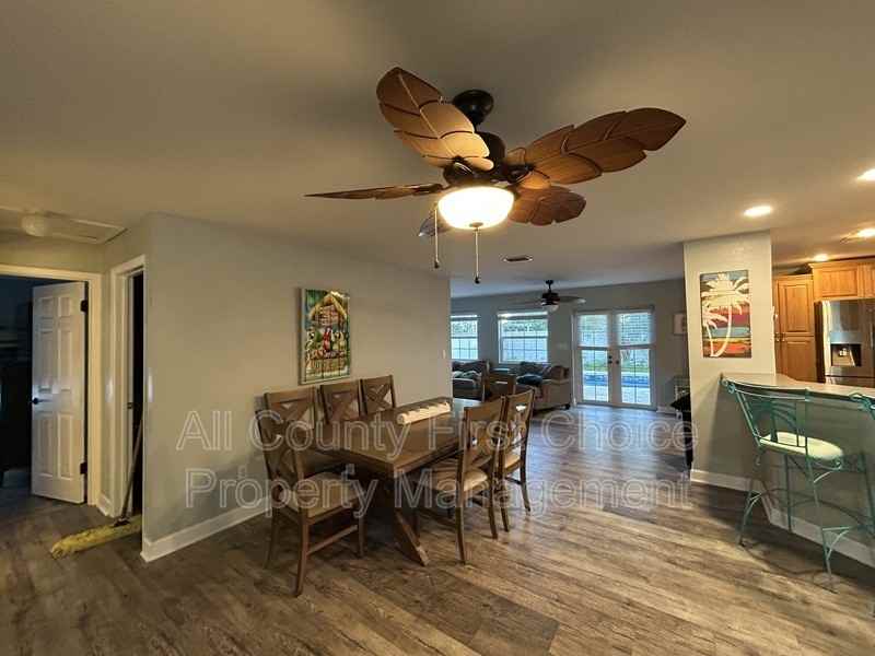 14346 90th Ave - Photo 3 of 21