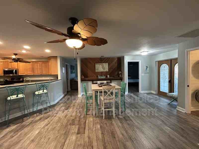 14346 90th Ave - Photo 5 of 21