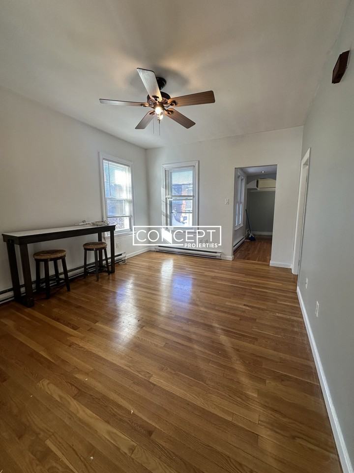 17 Pembroke St #2CP - Photo 4 of 19