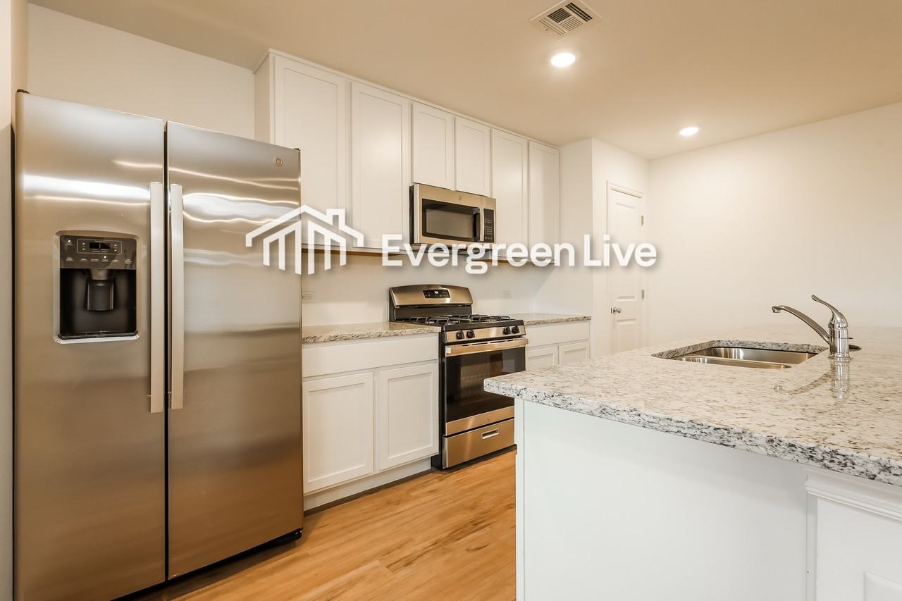 3720 Palmetto Bluff Dr - Photo 6 of 17