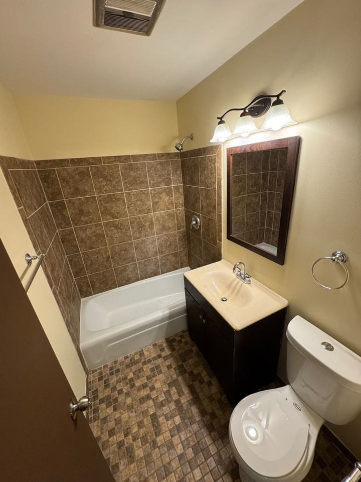 Riverside Terrace Apartments - Photo 7 of 7