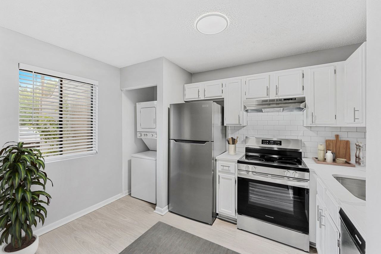 Retreat @ Golf Links - Photo 5 of 35