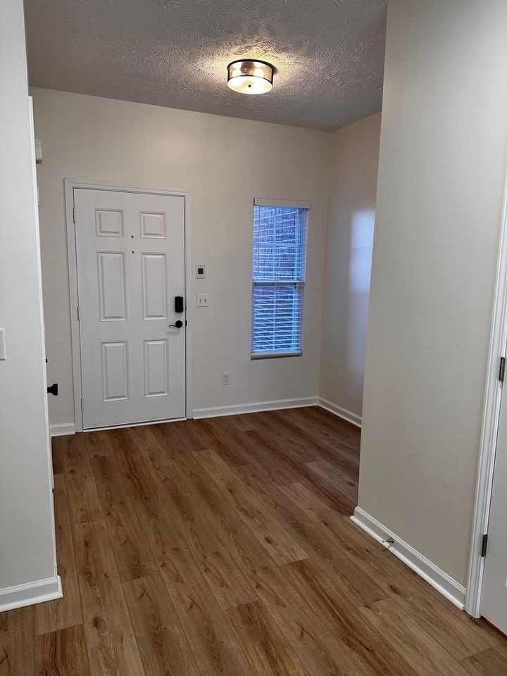 8603 Altesse Way - Photo 3 of 23