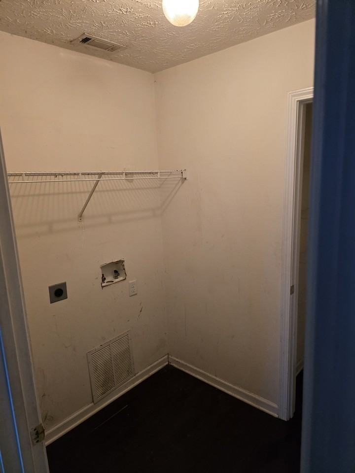 170 Wynfield Dr #NA - Photo 6 of 11