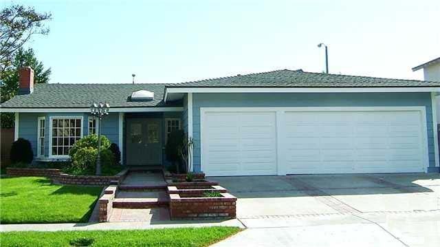1081 Tulare Dr #NA - Photo 2 of 23