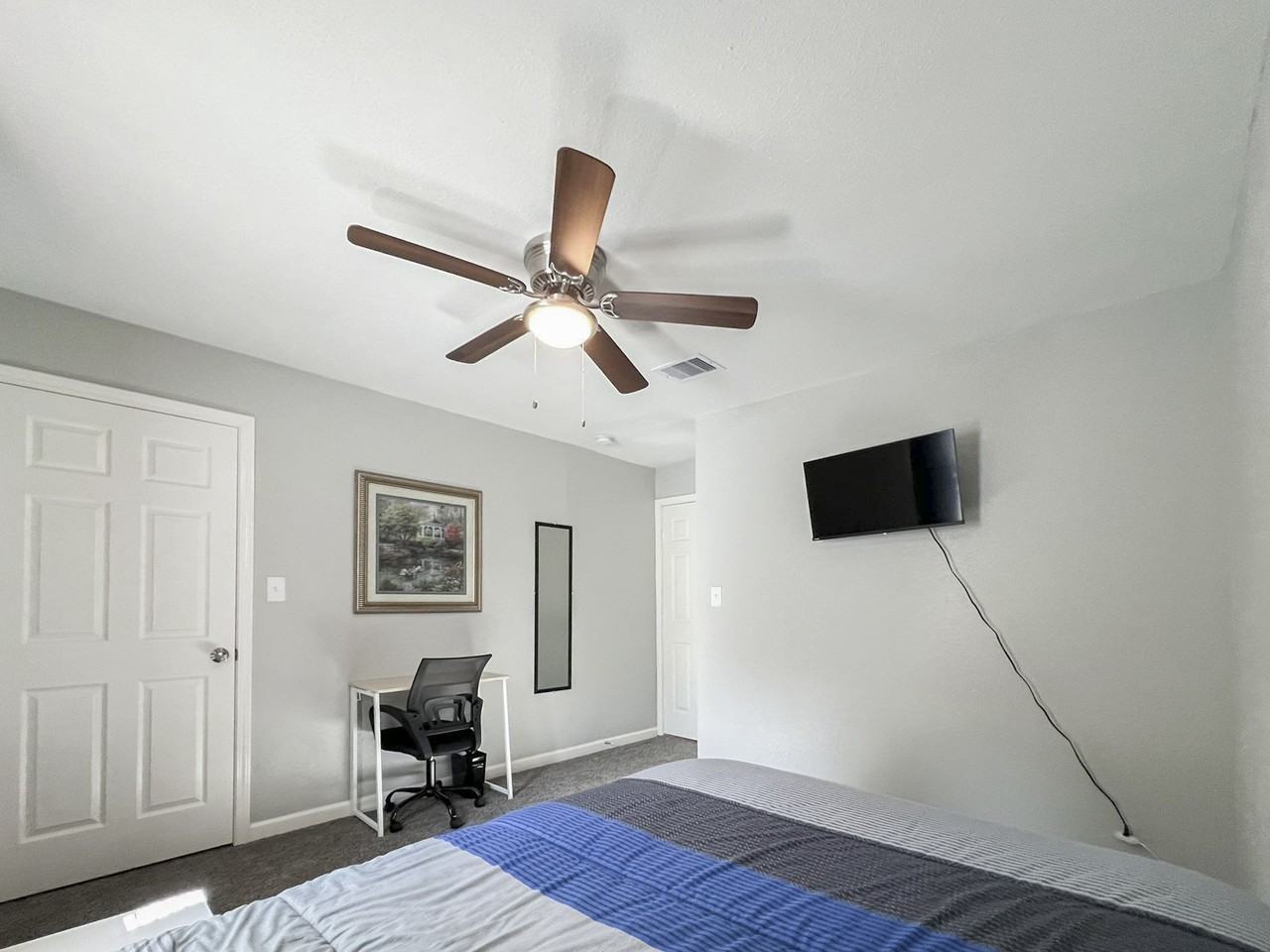 Anderson St - Photo 6 of 9