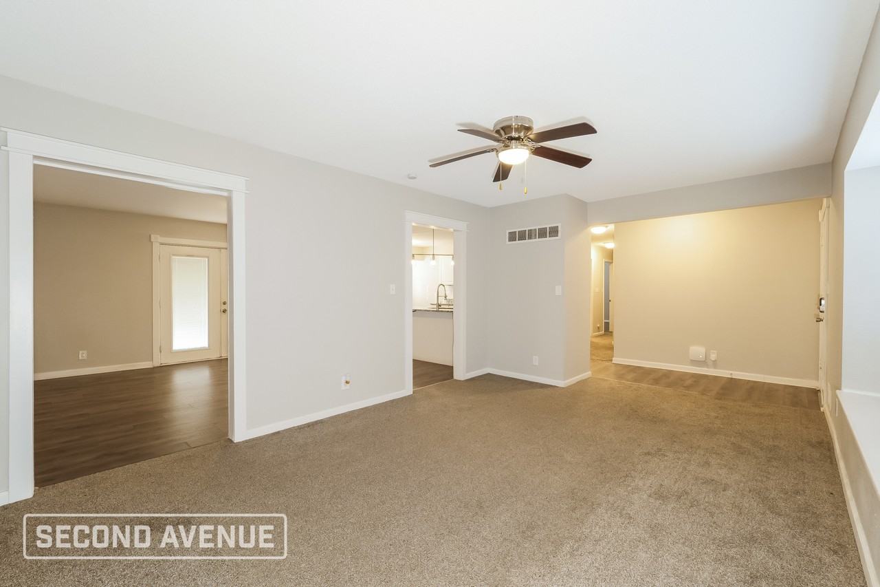 15013 E 40th St S - Photo 4 of 29