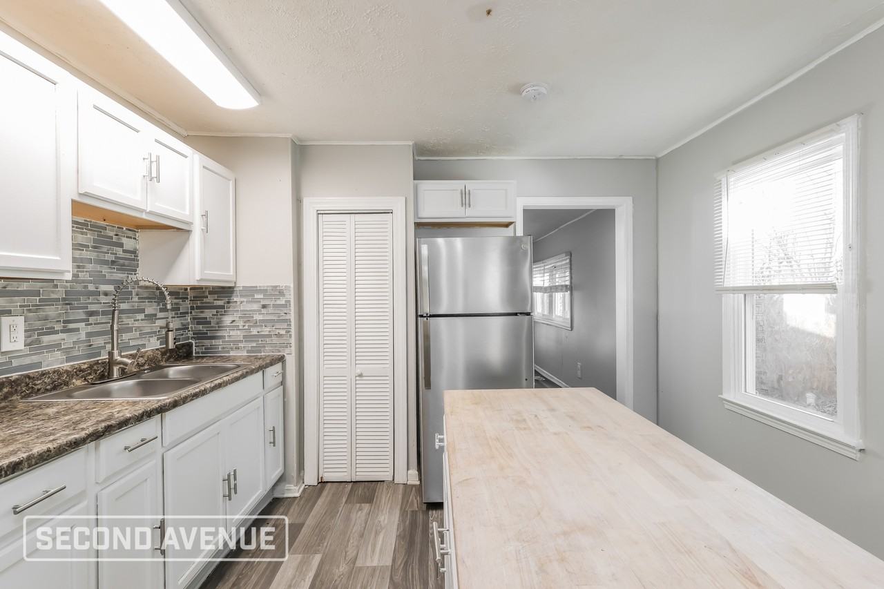 4107 Grand Ave - Photo 7 of 27