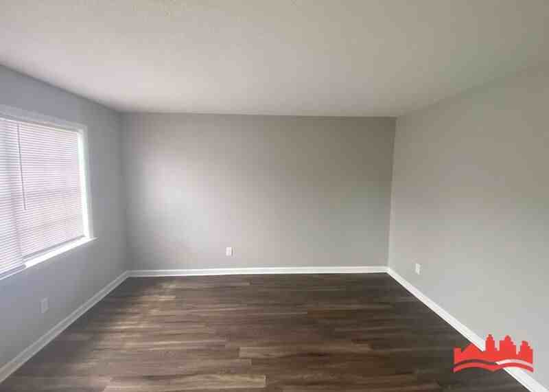 4480 Whitesboro Cv - Photo 2 of 17