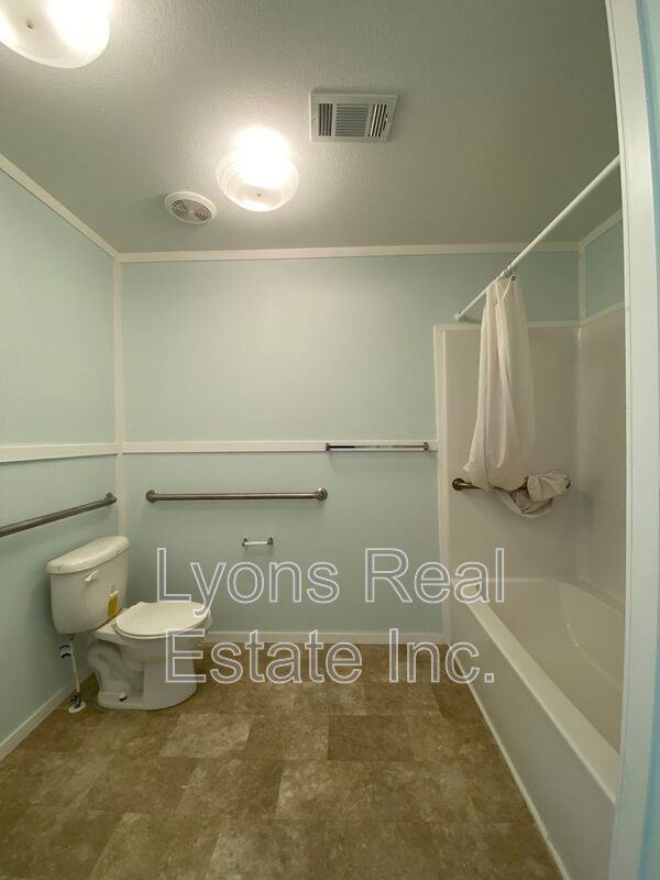 8086 Heck Dr #17 - Photo 6 of 11