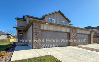 featured image of 1002 S Rimes Ave