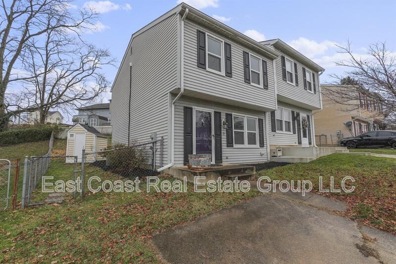 8 Wenner Dr - Photo 2 of 31