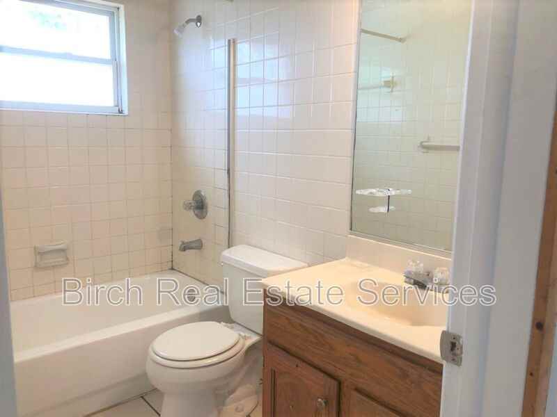 1639 Marengo Dr - Photo 7 of 11