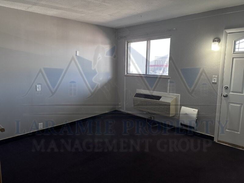 165 N 3rd St #40 - Photo 3 of 10