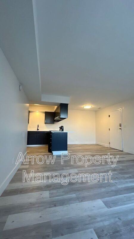 539 N 24th St #7 - Photo 4 of 9