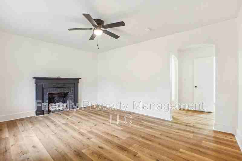 1004 Charlotte Ave - Photo 5 of 22