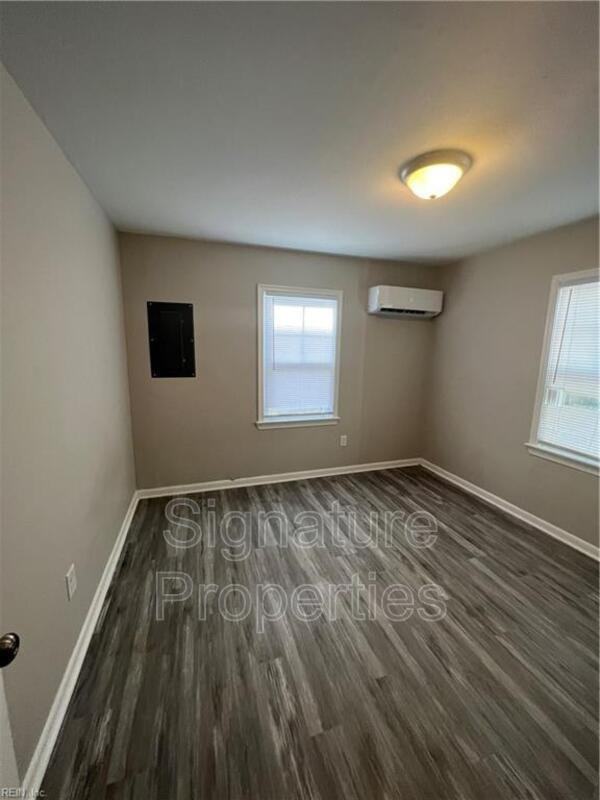 631 Quincy St #C - Photo 2 of 21