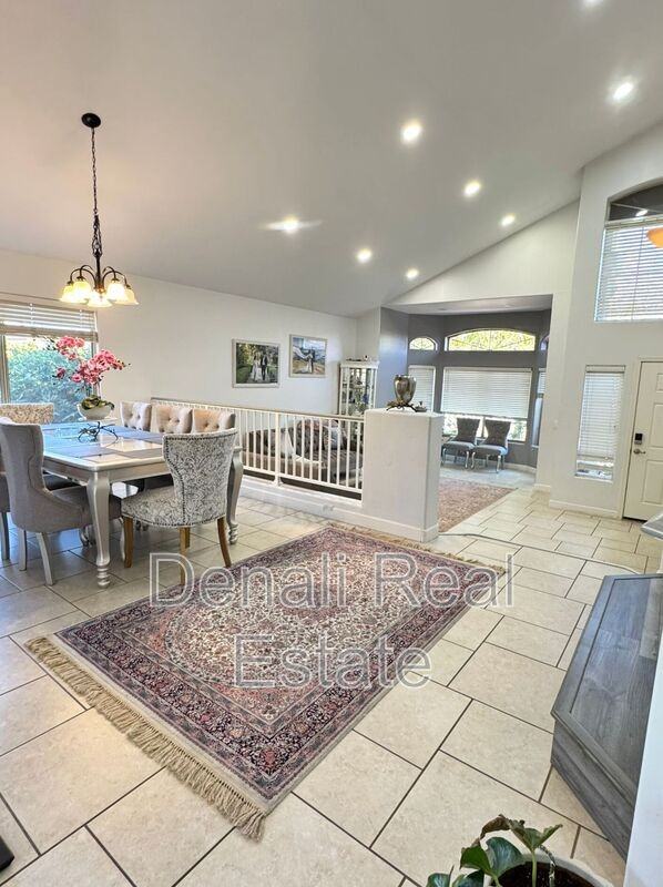 1220 Abilene Court - Photo 4 of 43