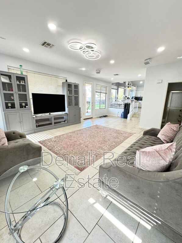 1220 Abilene Court - Photo 7 of 43