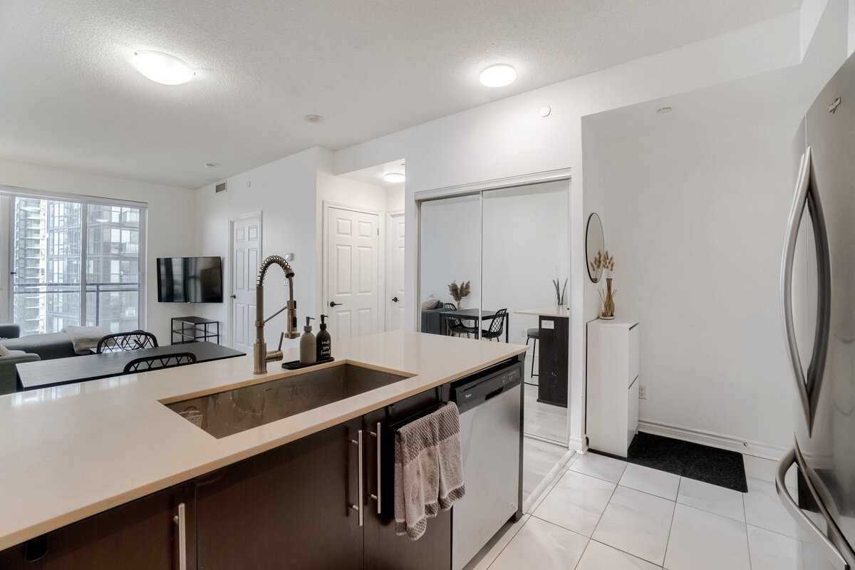 4011 Brickstone Mews #1004 - Photo 5 of 30