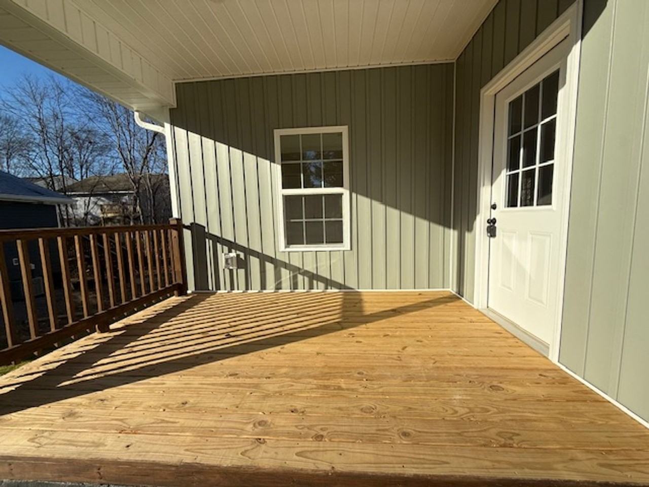 2213 Sand Ct - Photo 3 of 16