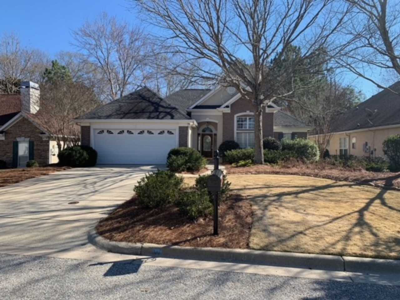 1087 Sterling Ct - Photo 2 of 21
