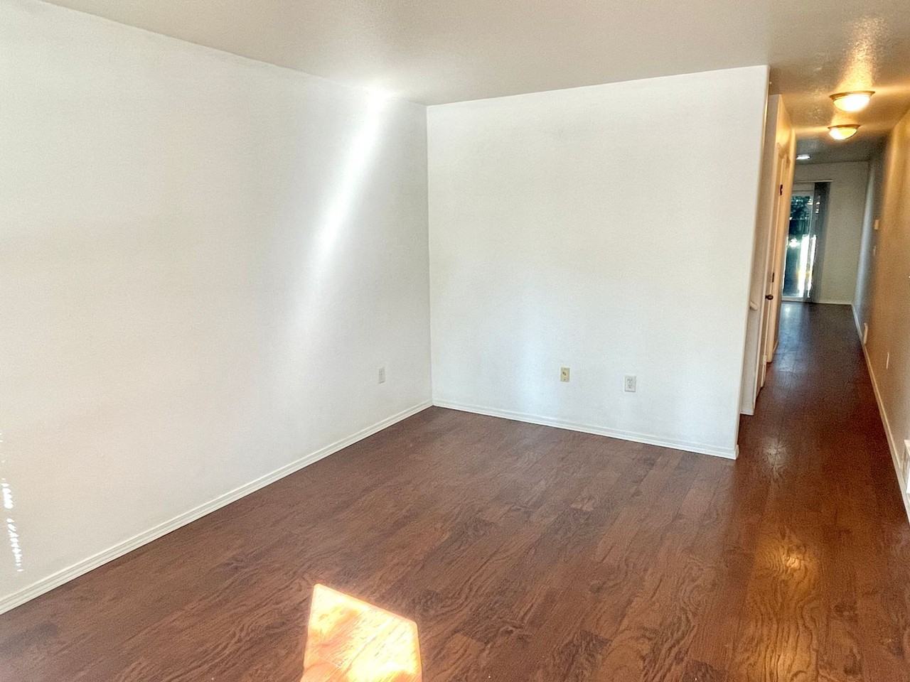 6661 N Columbia Way - Photo 4 of 21