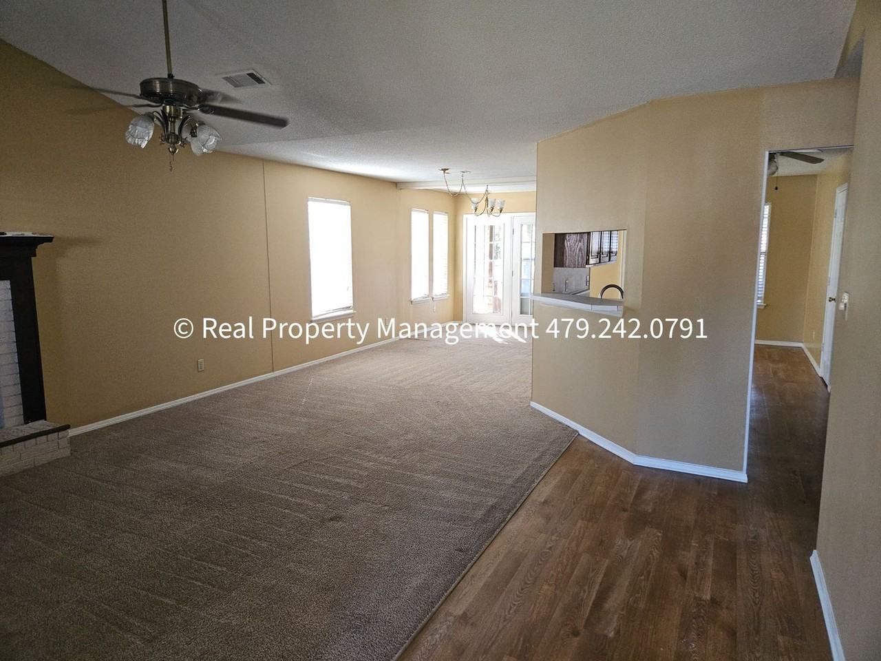 705 J St - Photo 3 of 19