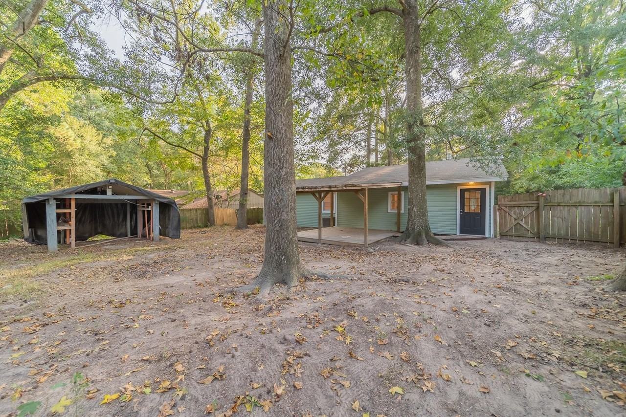 5739 Skylane Dr - Photo 4 of 37