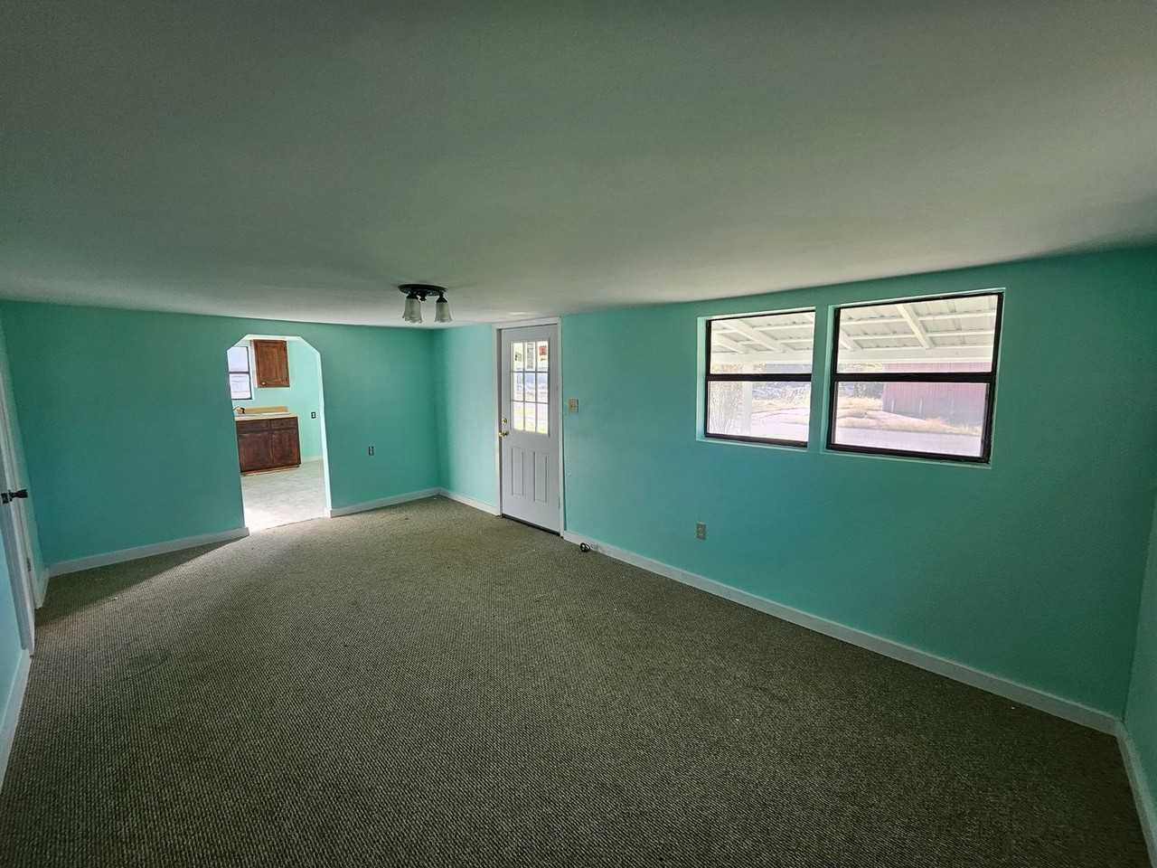 100 Lake St - Photo 3 of 13