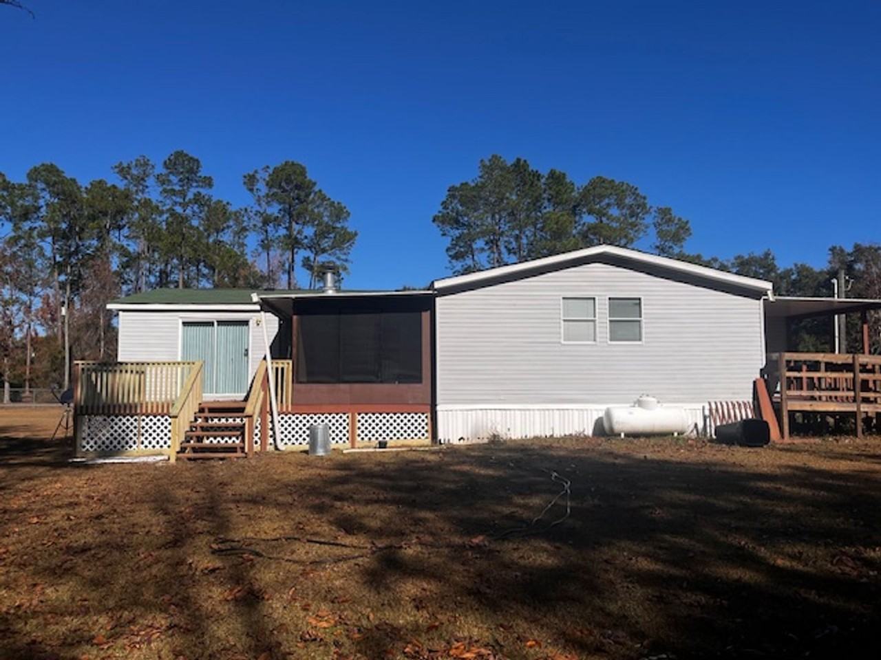 155 San Marcos Dr - Photo 2 of 20