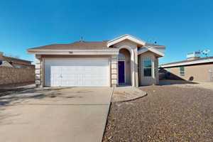 featured image of 780 Desert Spring Dr