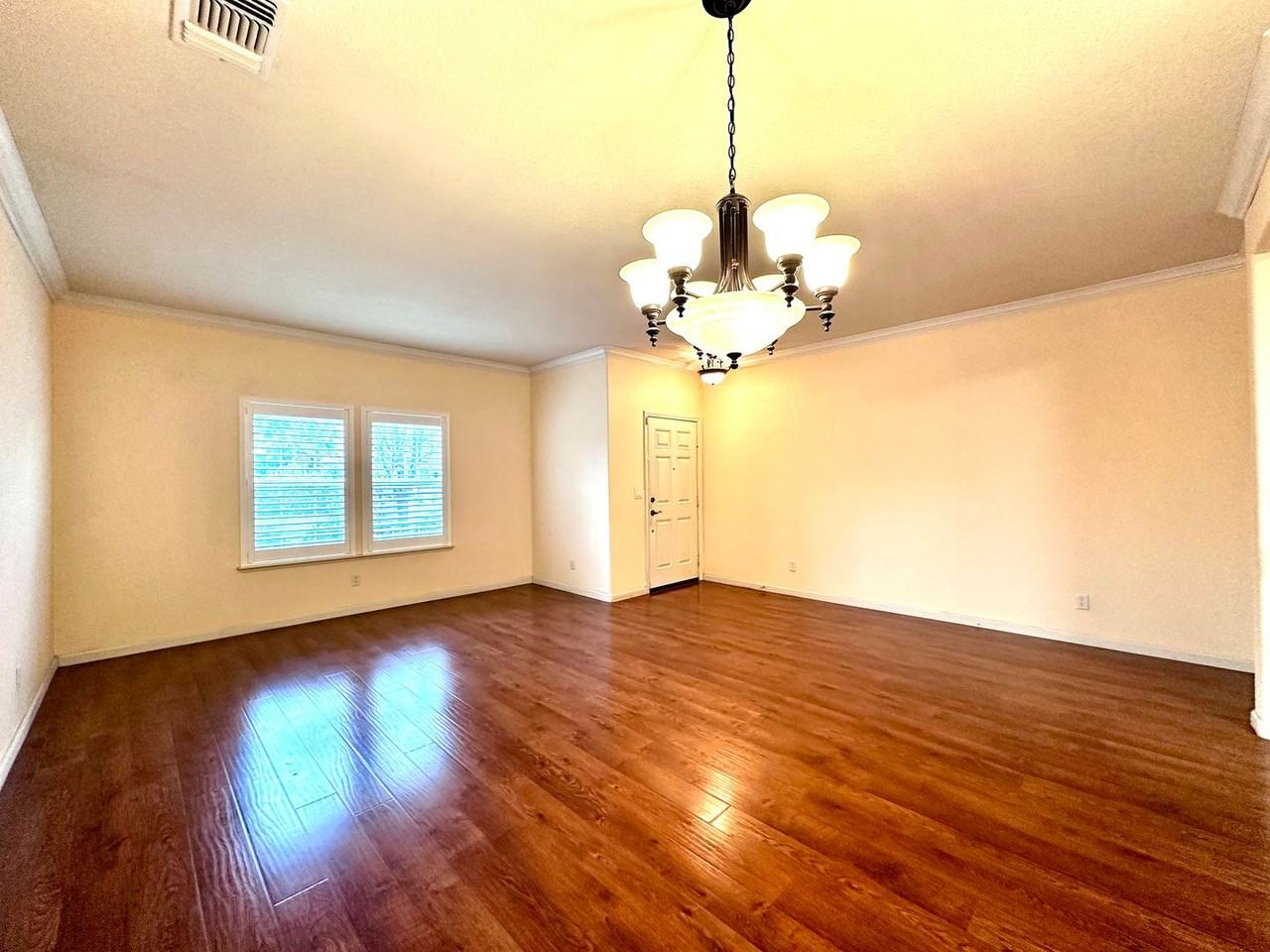 684 Gidda Loop - Photo 6 of 34