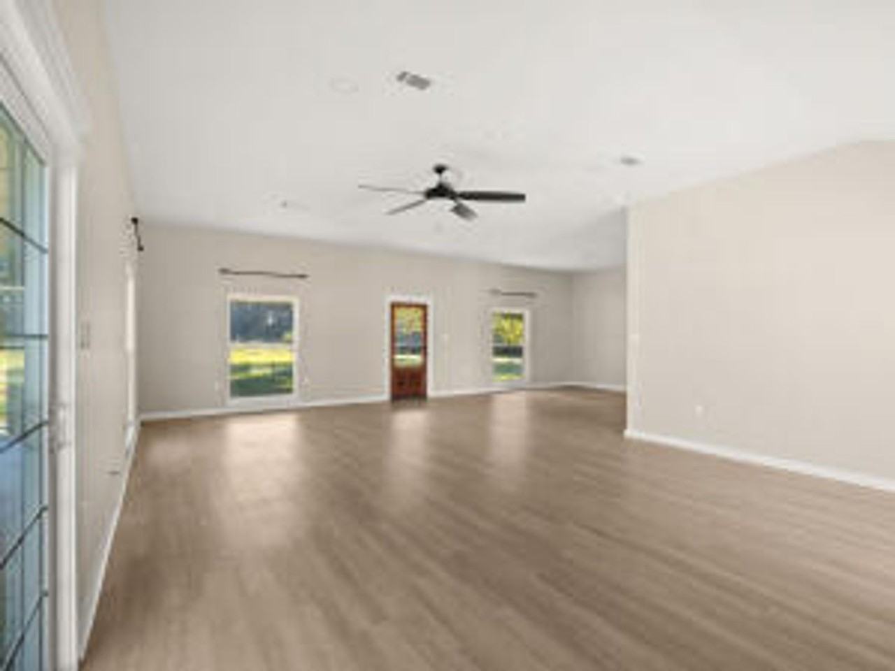 1550 Highway 113 - Photo 3 of 18