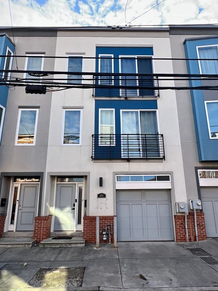 606 W Jefferson St - Photo 3 of 34