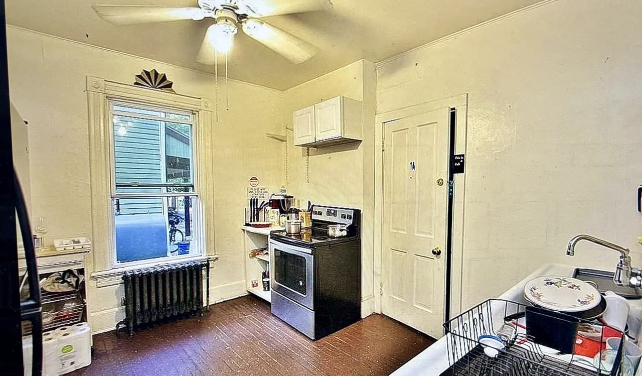 40 North Chestnut Street - Photo 3 of 9